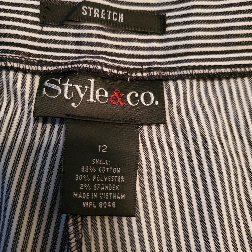 Style & Co Stretch Navy Blue White vertical Pinstripe wide leg long pants 12 - Picture 5 of 6
